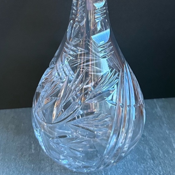 VTG Crystal Hand Cut Decanter & Stopper Large Round Bulb Bottle Shape EUC - Picture 8 of 14
